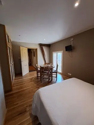 Luxury Süit, Özel Banyo (Montignassienne )