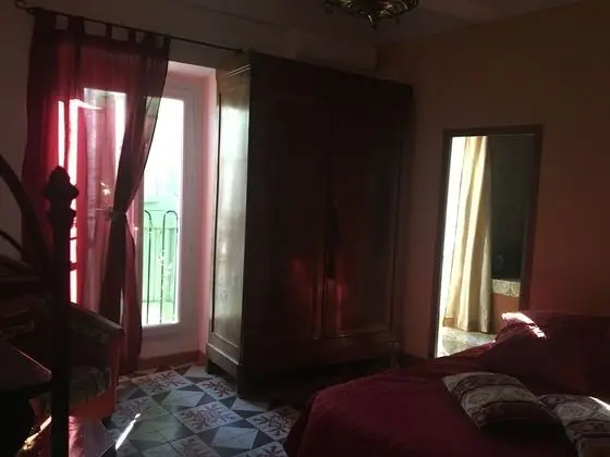 Comfort Tek Büyük Yataklı Oda (Des Amis)