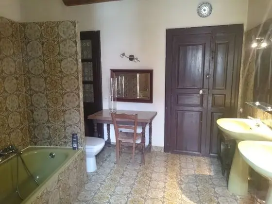 Comfort Tek Büyük Yataklı Oda (Des Amis)
