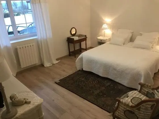 Tek Büyük Yataklı Oda (Louise)