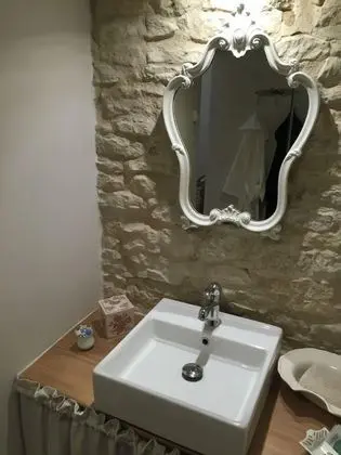 Tek Büyük Yataklı Oda (Louise)