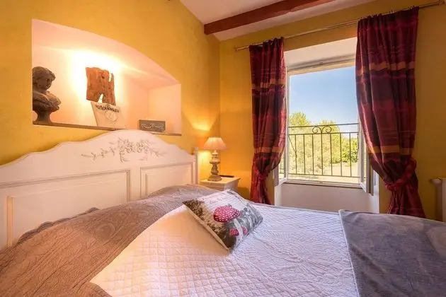 Tek Büyük Yataklı Oda (Baroque)