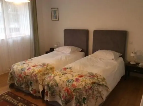 Tek Büyük veya İki Ayrı Yataklı Oda (Eole)