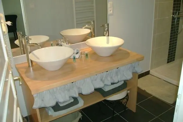 Tek Büyük Yataklı Oda (Rosine)