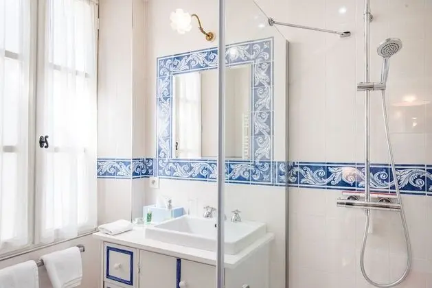 Standard Tek Büyük Yataklı Oda, Özel Banyo (Chambre Lavande)