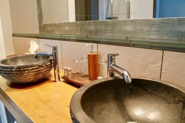 Family Süit, Teras (Tourmaline)