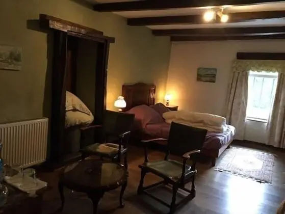 Tek Büyük Yataklı Oda (La Chambre du Commis)