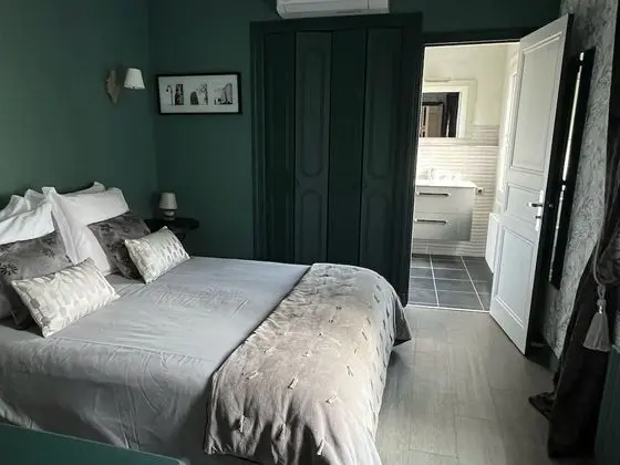 Tek Büyük Yataklı Oda