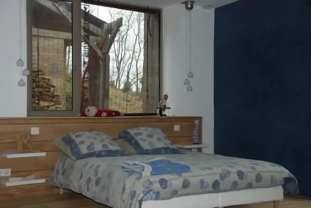 Üç Kişilik Oda (Bleue)