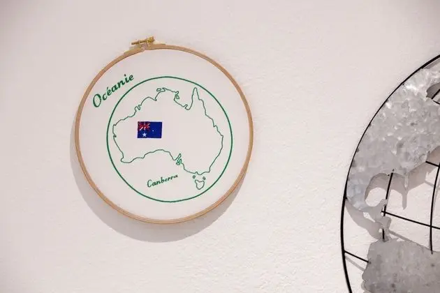 Design Tek Büyük Yataklı Oda, 1 Büyük (Queen) Boy Yatak