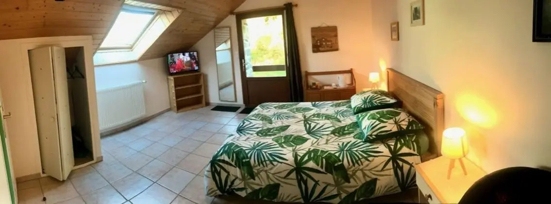 Comfort Tek Büyük Yataklı Oda, Sigara İçilmez, Bahçe Manzaralı (Anglaise)