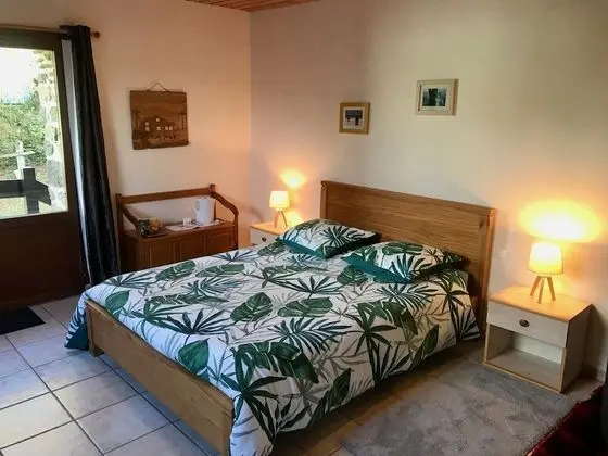 Comfort Tek Büyük Yataklı Oda, Sigara İçilmez, Bahçe Manzaralı (Anglaise)