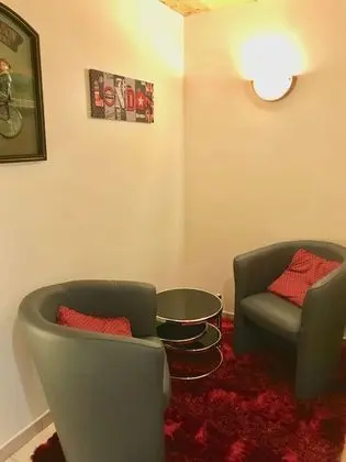 Comfort Tek Büyük Yataklı Oda, Sigara İçilmez, Bahçe Manzaralı (Anglaise)