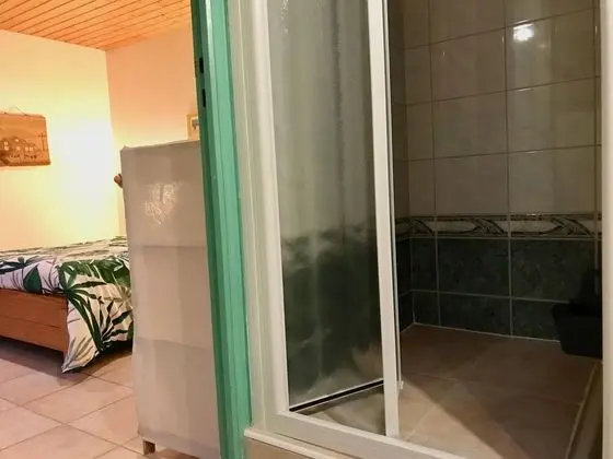 Comfort Tek Büyük Yataklı Oda, Sigara İçilmez, Bahçe Manzaralı (Anglaise)