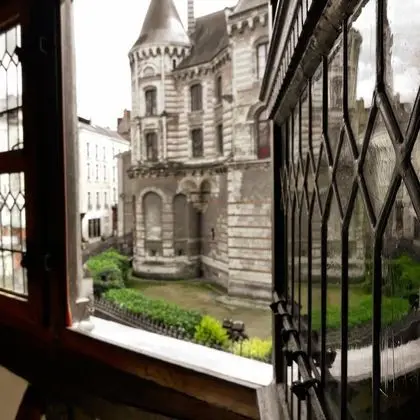 Tek Büyük Yataklı Oda (Les inséparables)