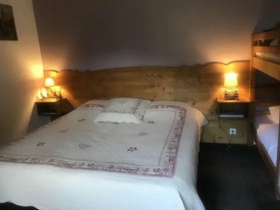 Tek Büyük Yataklı Oda (Orange et Bleu)