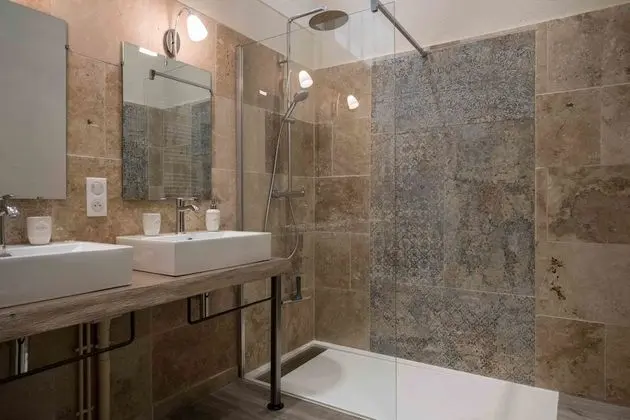 Standard Tek Büyük Yataklı Oda (Rocamadour)