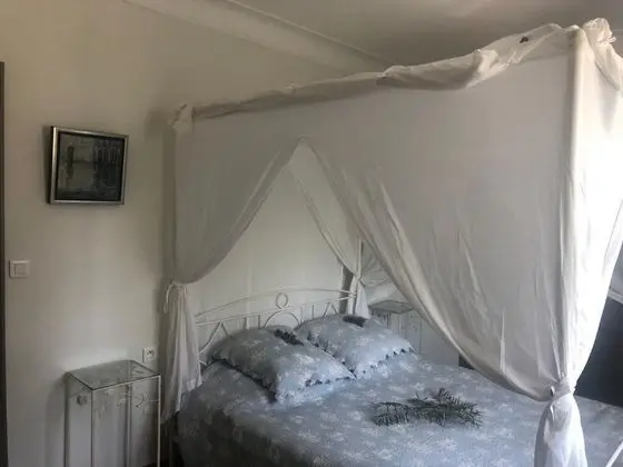Tek Büyük Yataklı Oda (Sifa)