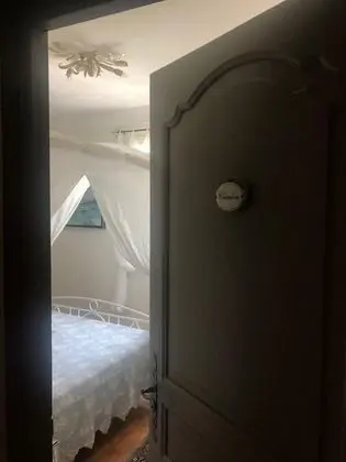Tek Büyük Yataklı Oda (Sifa)