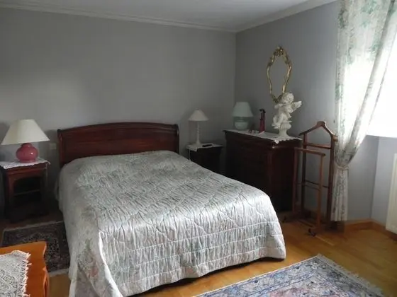 Comfort Tek Büyük Yataklı Oda