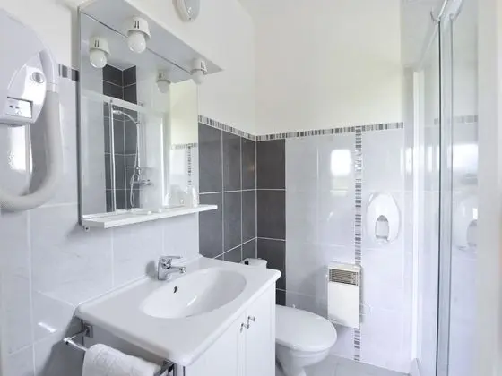 Standard Tek Büyük Yataklı Oda, Özel Banyo
