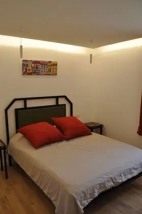 Deluxe Tek Büyük Yataklı Oda, Banyolu/Duşlu, Avlu Manzaralı (Lucques)