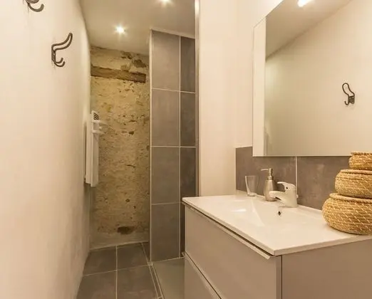 Kır Evi (Alouettes)