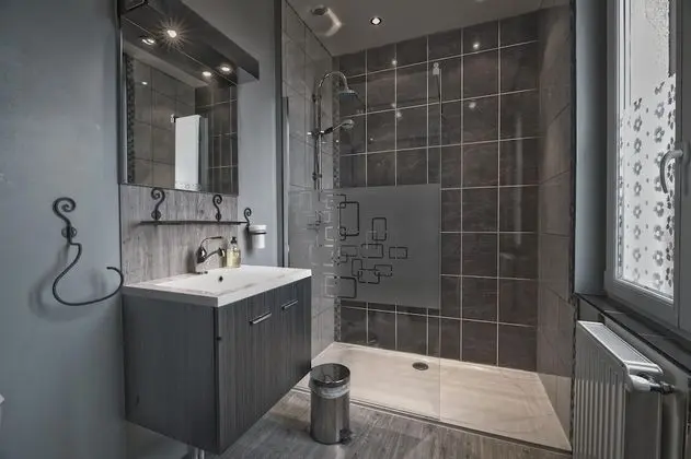 Tek Büyük Yataklı Oda (Baldaquin)