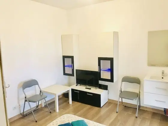 Tek Büyük Yataklı Oda, 1 Büyük (Queen) Boy Yatak, Sigara İçilmez (Cocoon 2)