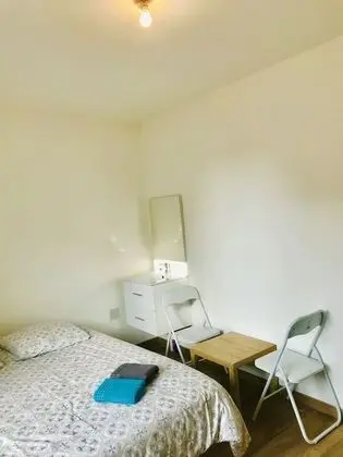 Tek Büyük Yataklı Oda, 1 Büyük (Queen) Boy Yatak, Sigara İçilmez (Zen et Cozy 1)