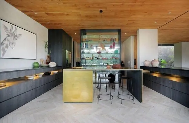 Villa, 4 Yatak Odası, Nehir Manzaralı