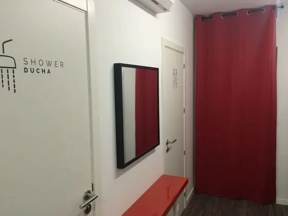 Ortak Ranzalı Oda, 1 Tek Kişilik Yatak, Ortak Banyo (4-Bed Room - Women only)