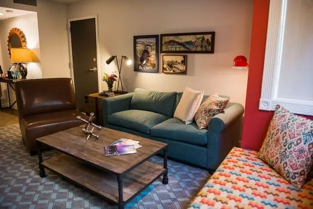 Deluxe King Suite Forest View