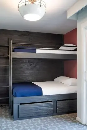 Family 1 King Junior Suite with Bunk Beds
