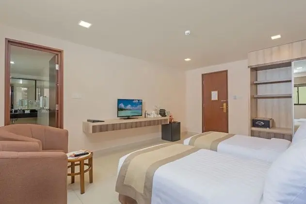 Deluxe Tek Büyük veya İki Ayrı Yataklı Oda, 1 Çift Kişilik Yatak, Engellilere Uygun, Özel Banyo