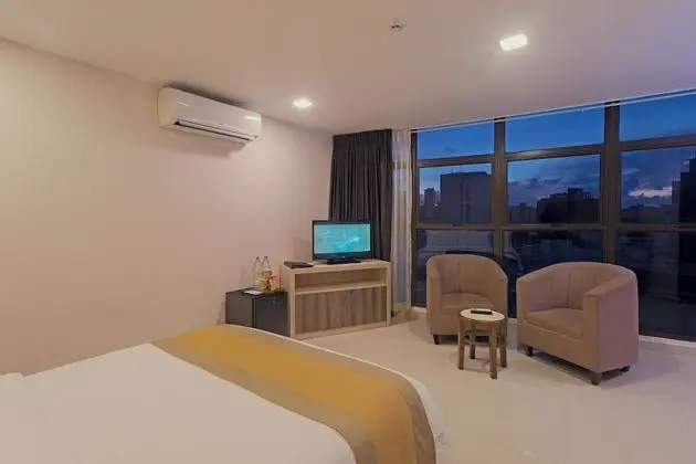 Deluxe Tek Büyük veya İki Ayrı Yataklı Oda, 1 Çift Kişilik Yatak, Engellilere Uygun, Özel Banyo
