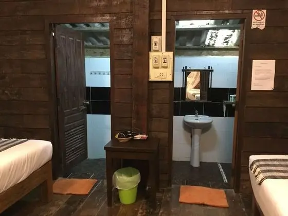Villa 3 Double Beds Garden View (Villas 6 persons-Air-Con)