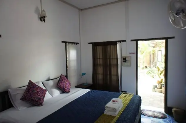 Standard Tek Büyük Yataklı Oda, Bahçe Manzaralı (Air Conditioning)