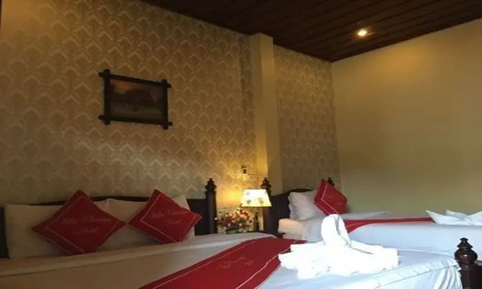 Üç Kişilik Oda, Balkon