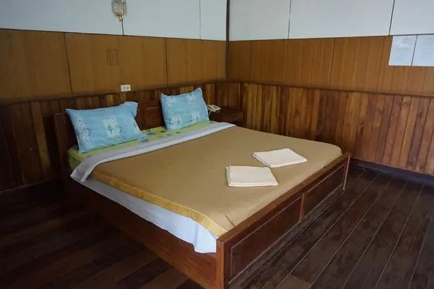 Double/Twin Aircondition Room