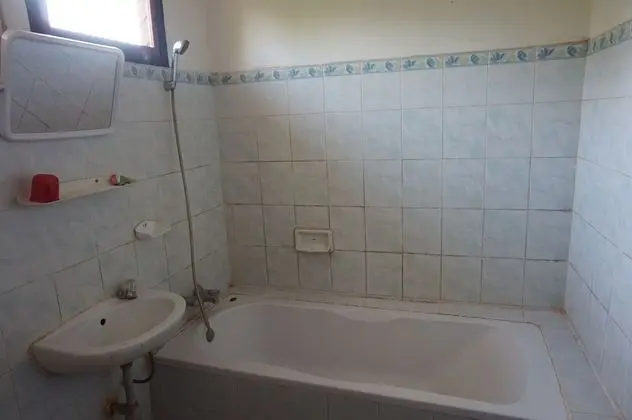 Double/Twin Aircondition Room