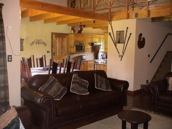 Family Dağ Evi, 4 Yatak Odası (Dbl-Storey Luxury Chalet 8 Sleeper)