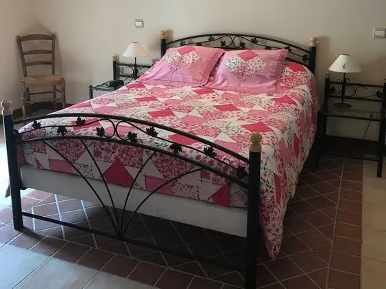 Tek Büyük Yataklı Oda