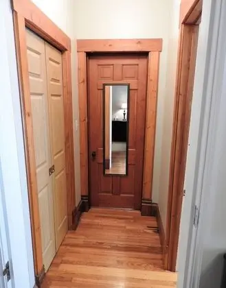 St. Louis (2nd Floor)