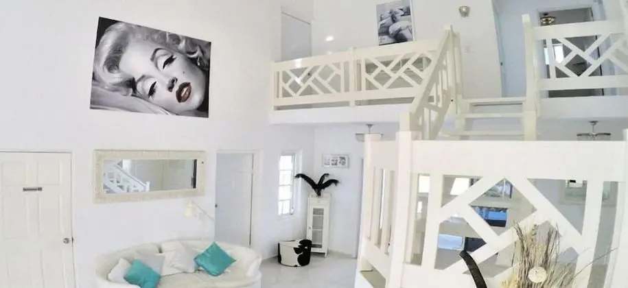 7 Bedroom Villa