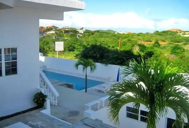 7 Bedroom Villa