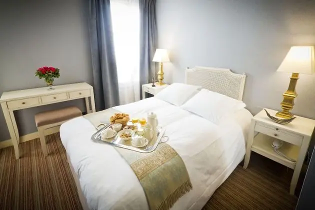 Classic Tek Büyük Yataklı Oda