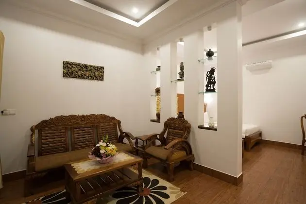Family Suite 4 Adults, 2 Bedrooms-Free Airport Pick up