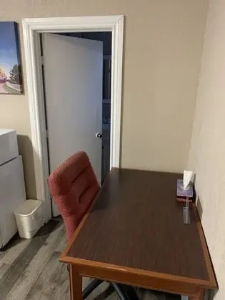 Basic Tek Büyük Yataklı Oda
