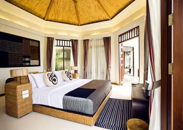 Tropical Villa